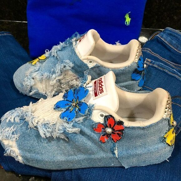 Custom distressed Bling Adidas! Super cute - Picture 7 of 10